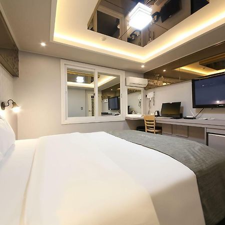 Hotel Duu Gwangju Metropolitan City מראה חיצוני תמונה
